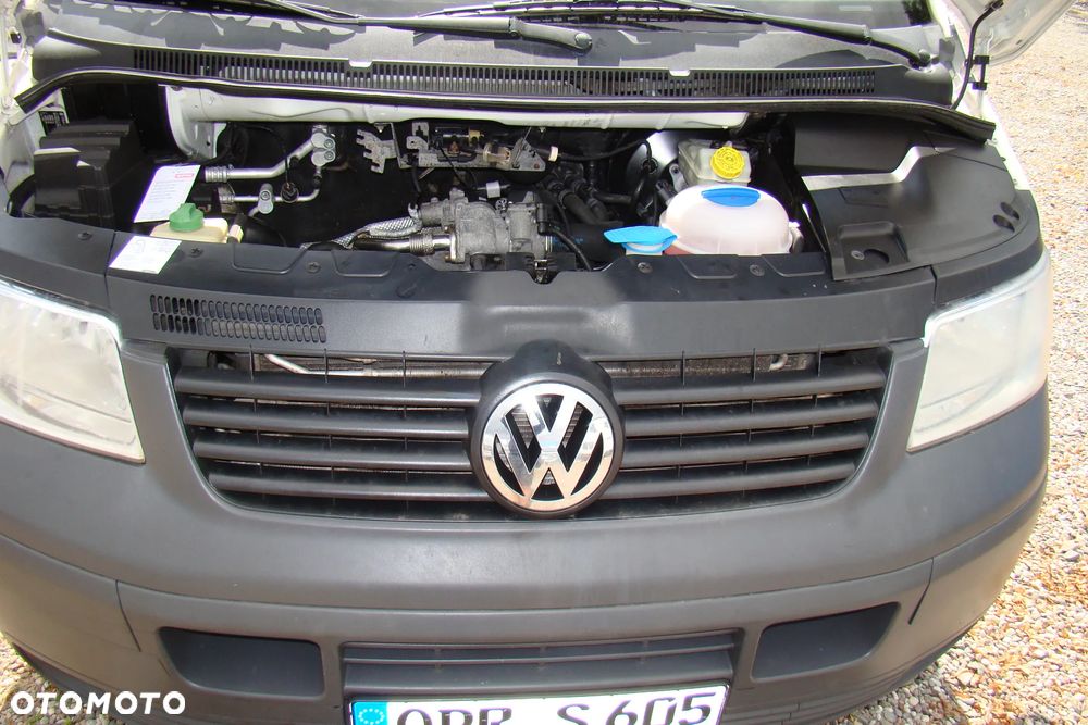 Volkswagen Caravelle L1 - 14