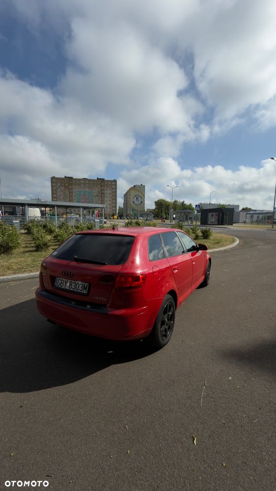 Audi A3 Sportback 1.9 TDI Ambiente - 3
