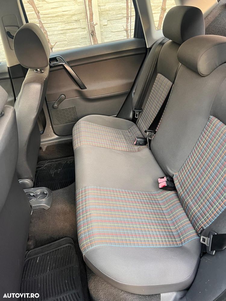 Volkswagen Polo 1.4 TDI - 6
