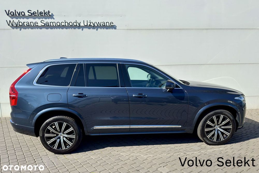 Volvo XC 90 - 9