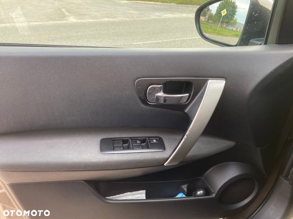 Nissan Qashqai 2.0 Acenta - 9