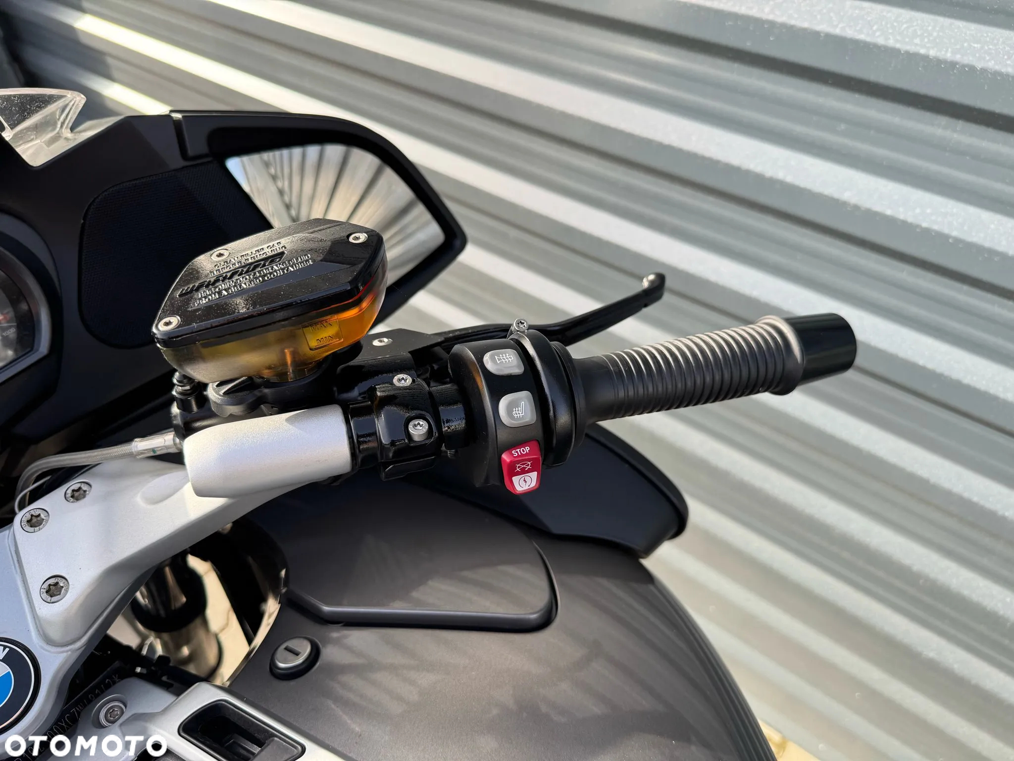 BMW R - 22