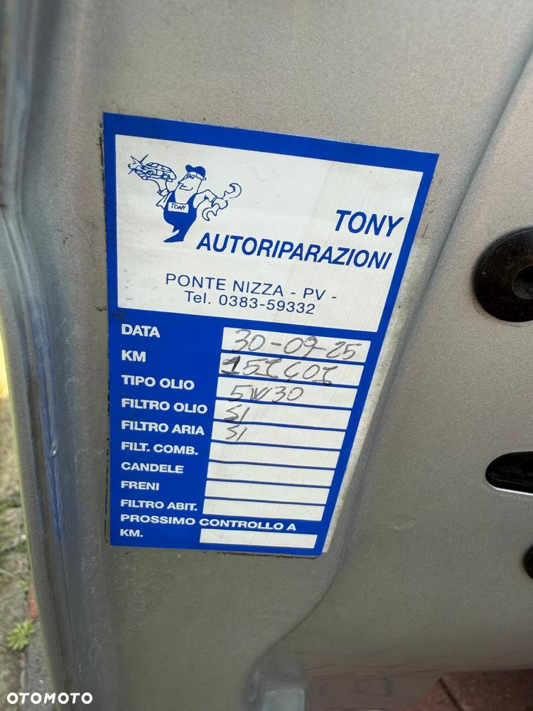 Volkswagen Golf 1.6 TDI BlueMotion Technology Allstar - 11