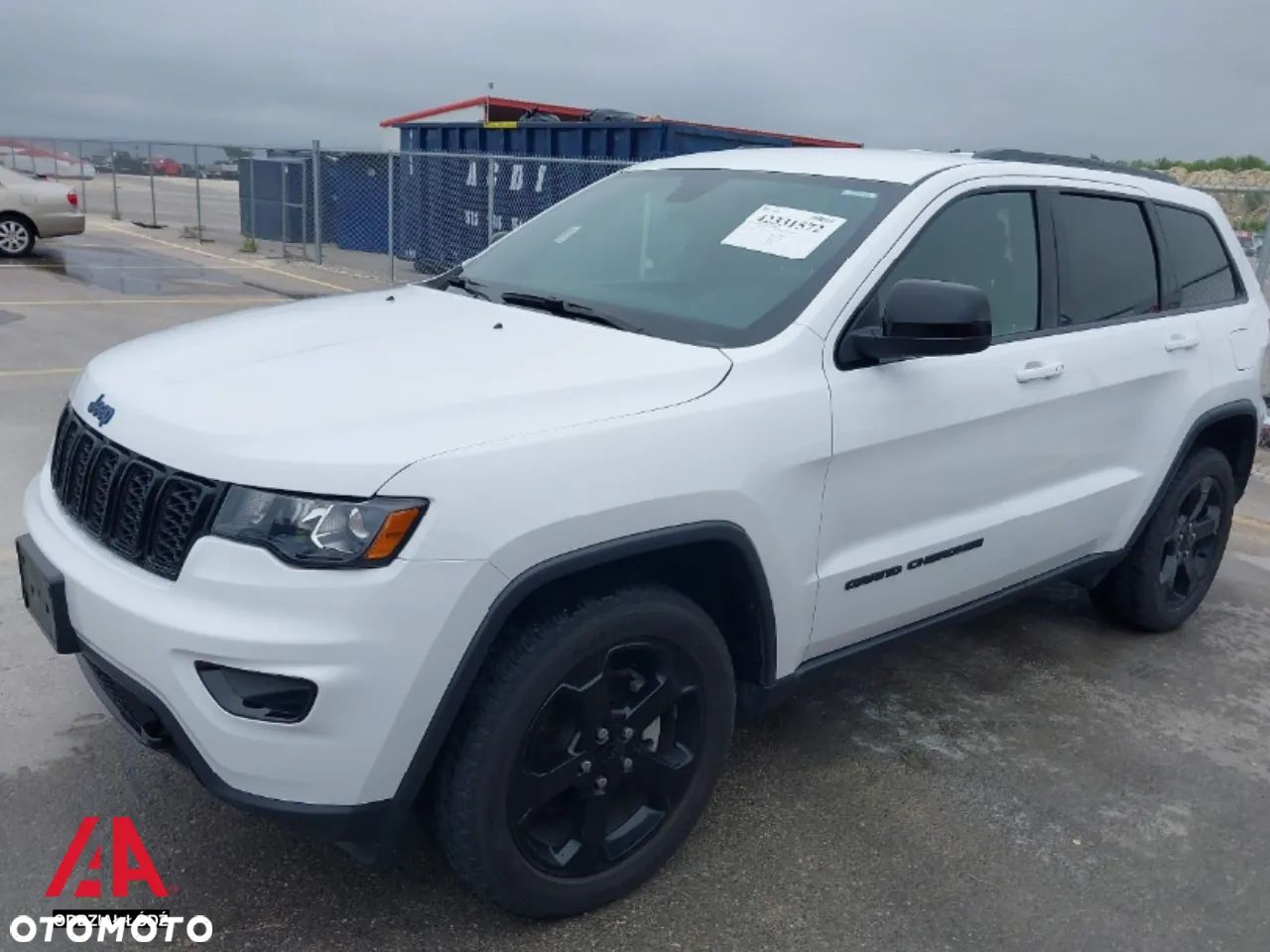 Jeep Grand Cherokee - 1