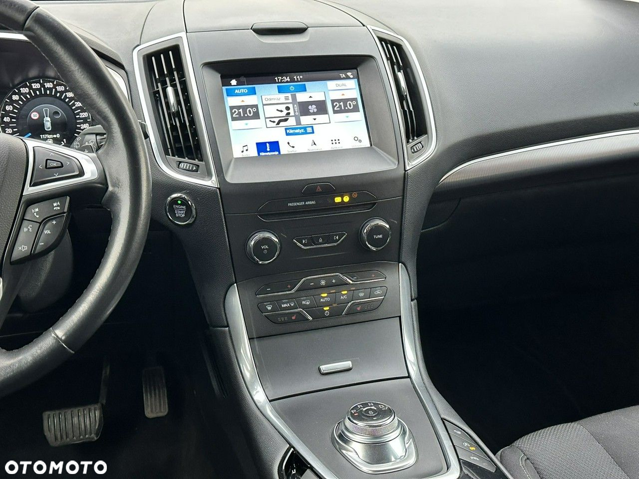 Ford S-Max 2.0 EcoBlue Titanium - 21