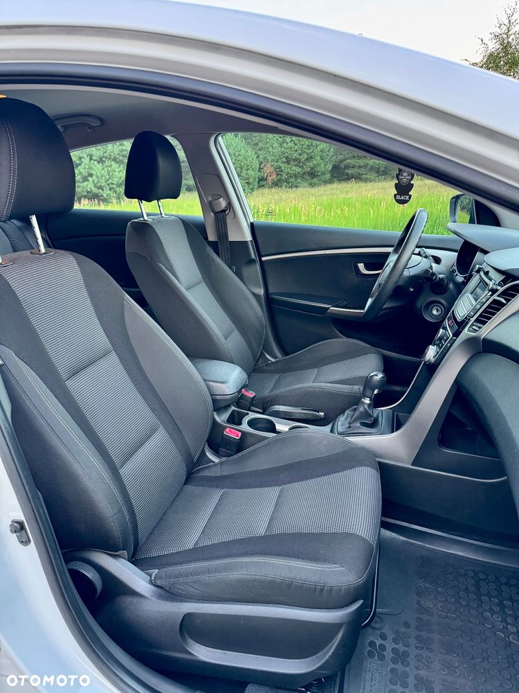 Hyundai i30 1.4 Style - 11
