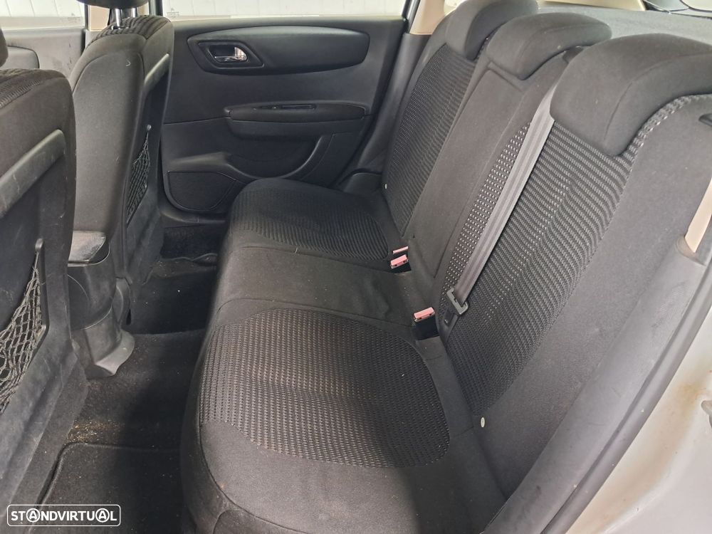 Citroën C4 1.6 HDi 110 SX - 10