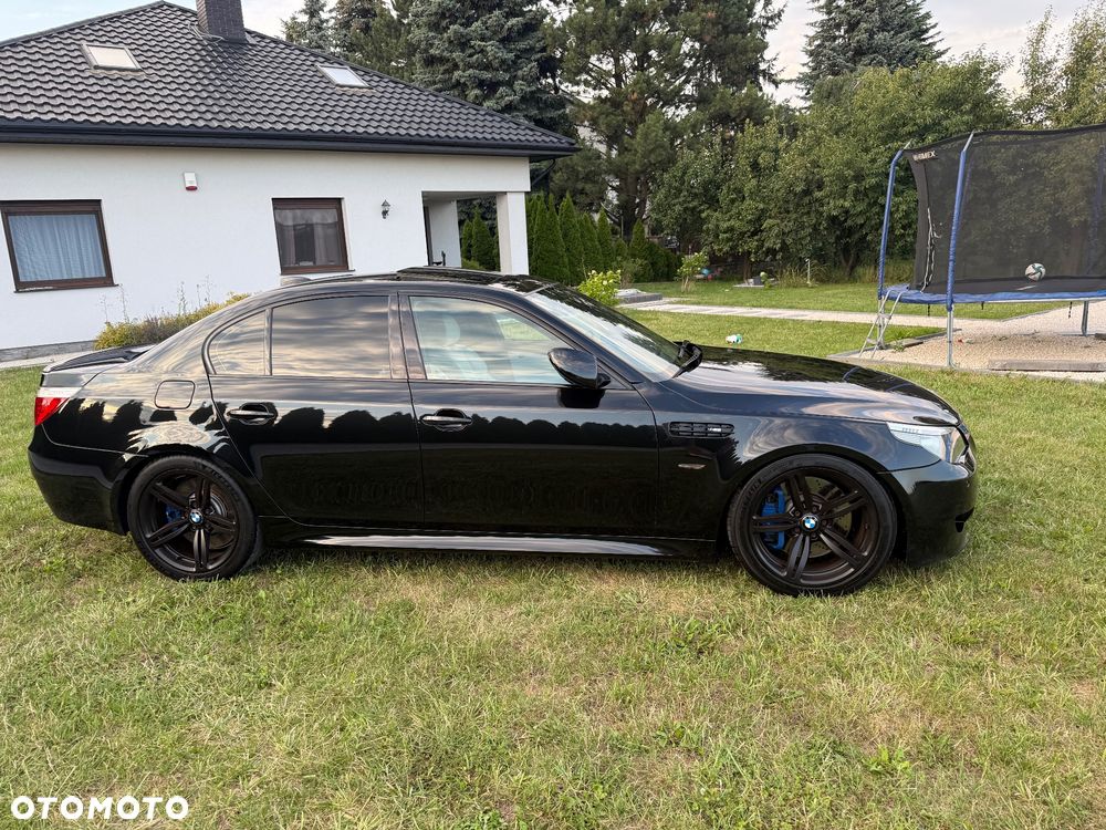 BMW M5 - 4