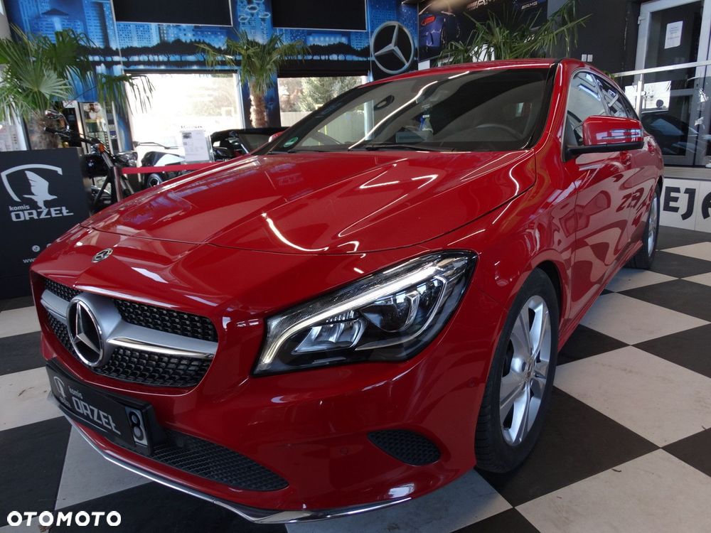 Mercedes-Benz CLA - 4