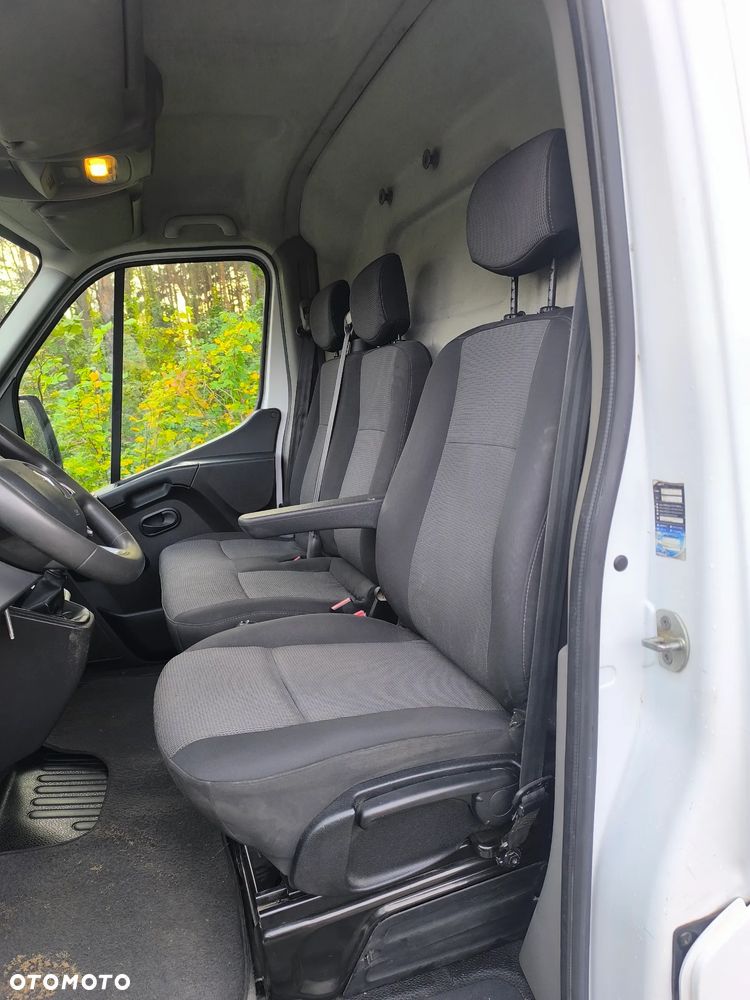 Renault Master - 15