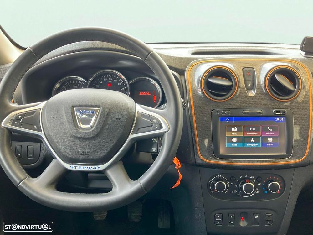 Dacia Sandero 0.9 TCe Stepway - 10