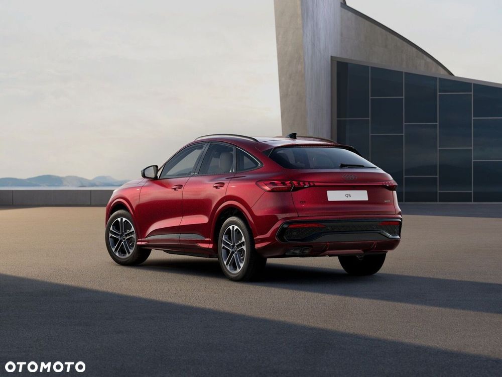 Audi Q5 Sportback - 5