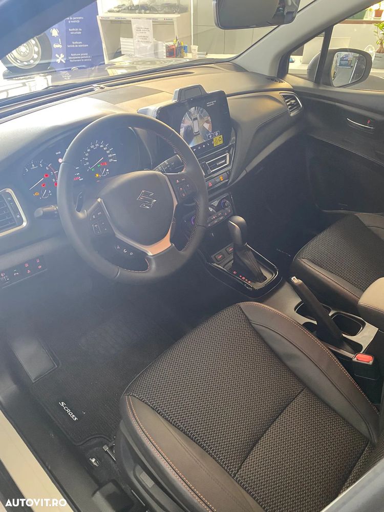 Suzuki S-Cross - 8