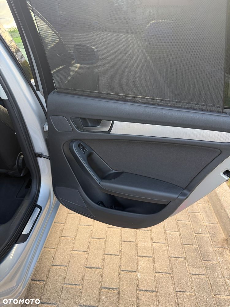 Audi A4 Avant 2.0 TDI DPF S line Sportpaket (plus) - 22