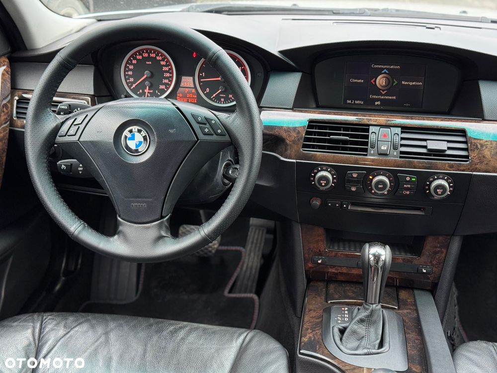 BMW Seria 5 - 12