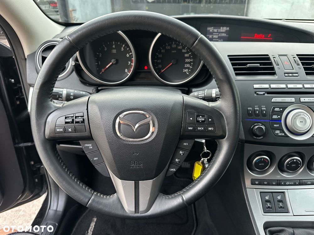 Mazda 3 1.6 Sport Active Plus - 11