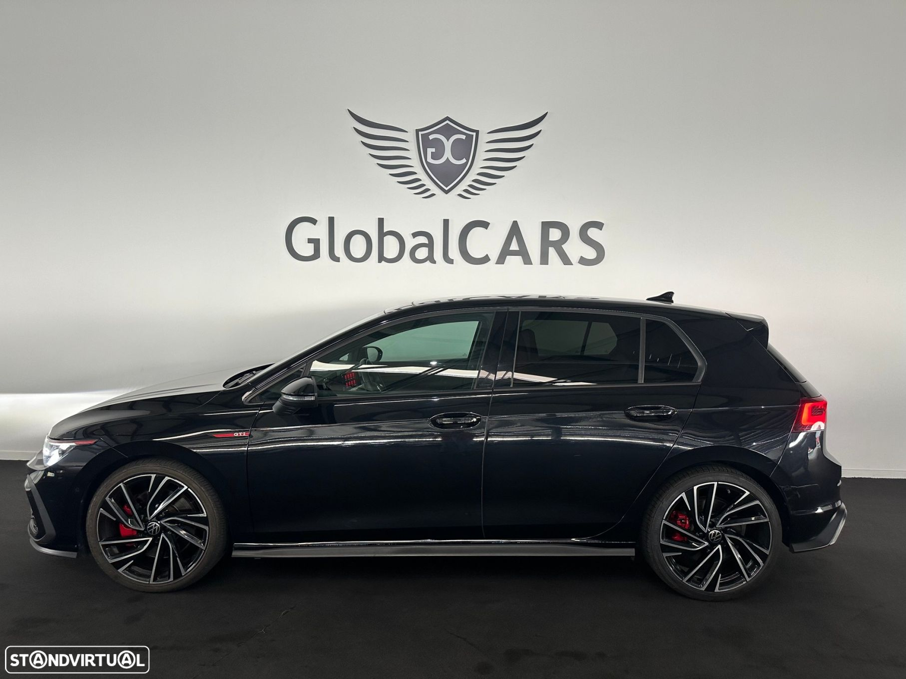VW Golf 2.0 TSI GTI DSG - 23