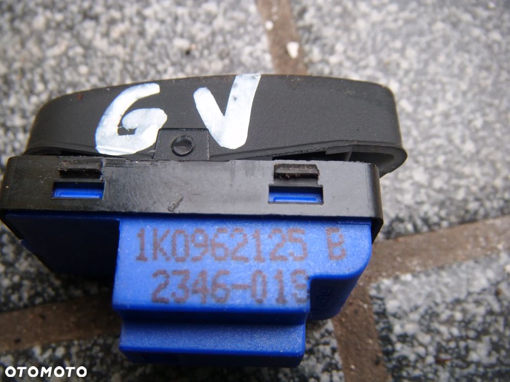 vw golf V przycisk blokady drzwi 1k0962125b - 2