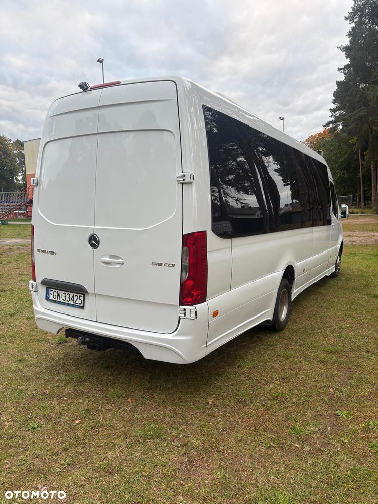 Mercedes-Benz Mercus Sprinter - 3