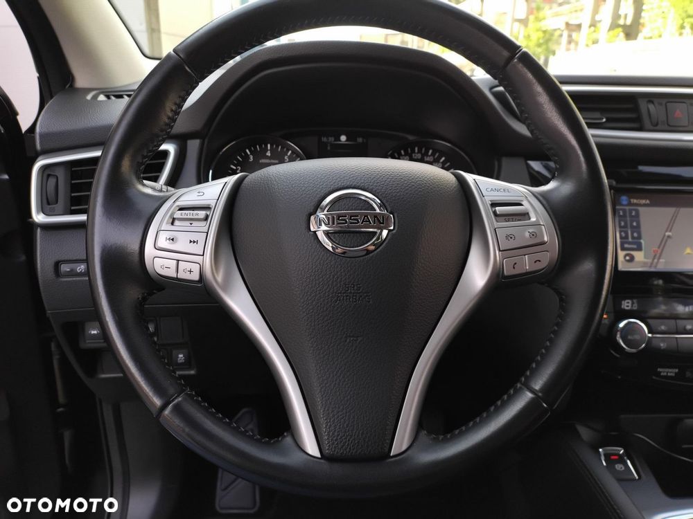 Nissan Qashqai 1.2 DIG-T N-Connecta EU6 - 12