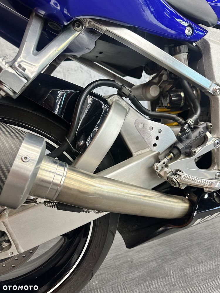 Yamaha R6 - 15