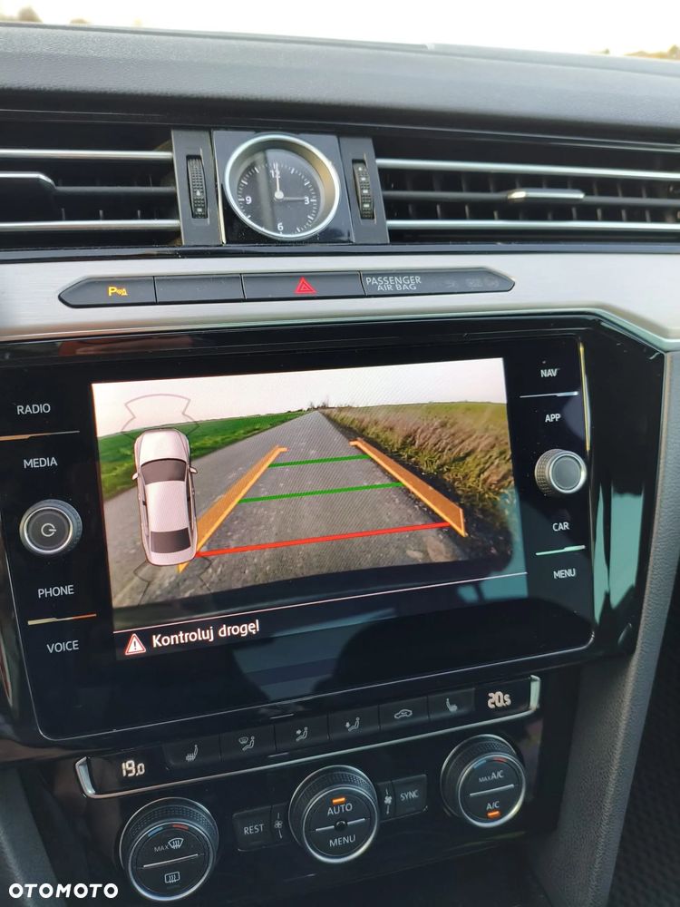 Volkswagen Passat 2.0 TDI BMT Highline DSG7 - 21