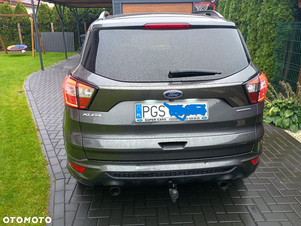 Ford Kuga 1.5 EcoBoost 2x4 ST-Line - 2