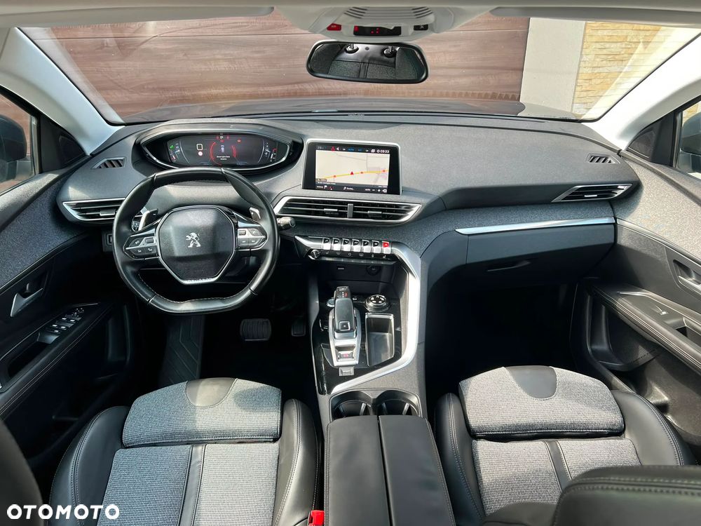 Peugeot 3008 - 13