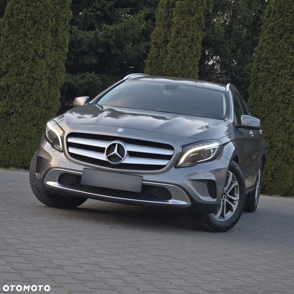 Mercedes-Benz GLA 220 d 4Matic 7G-DCT AMG Line - 5