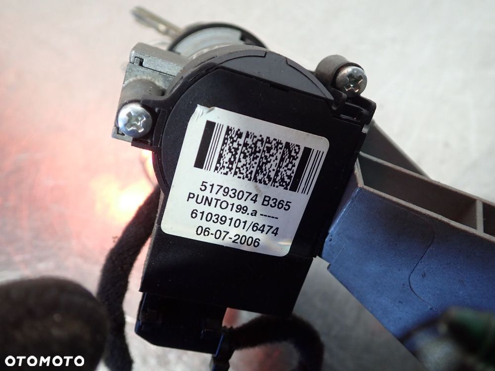 KOLUMNA KIEROWNICZA ZE STACYJKĄ FIAT GRANDE PUNTO - 6