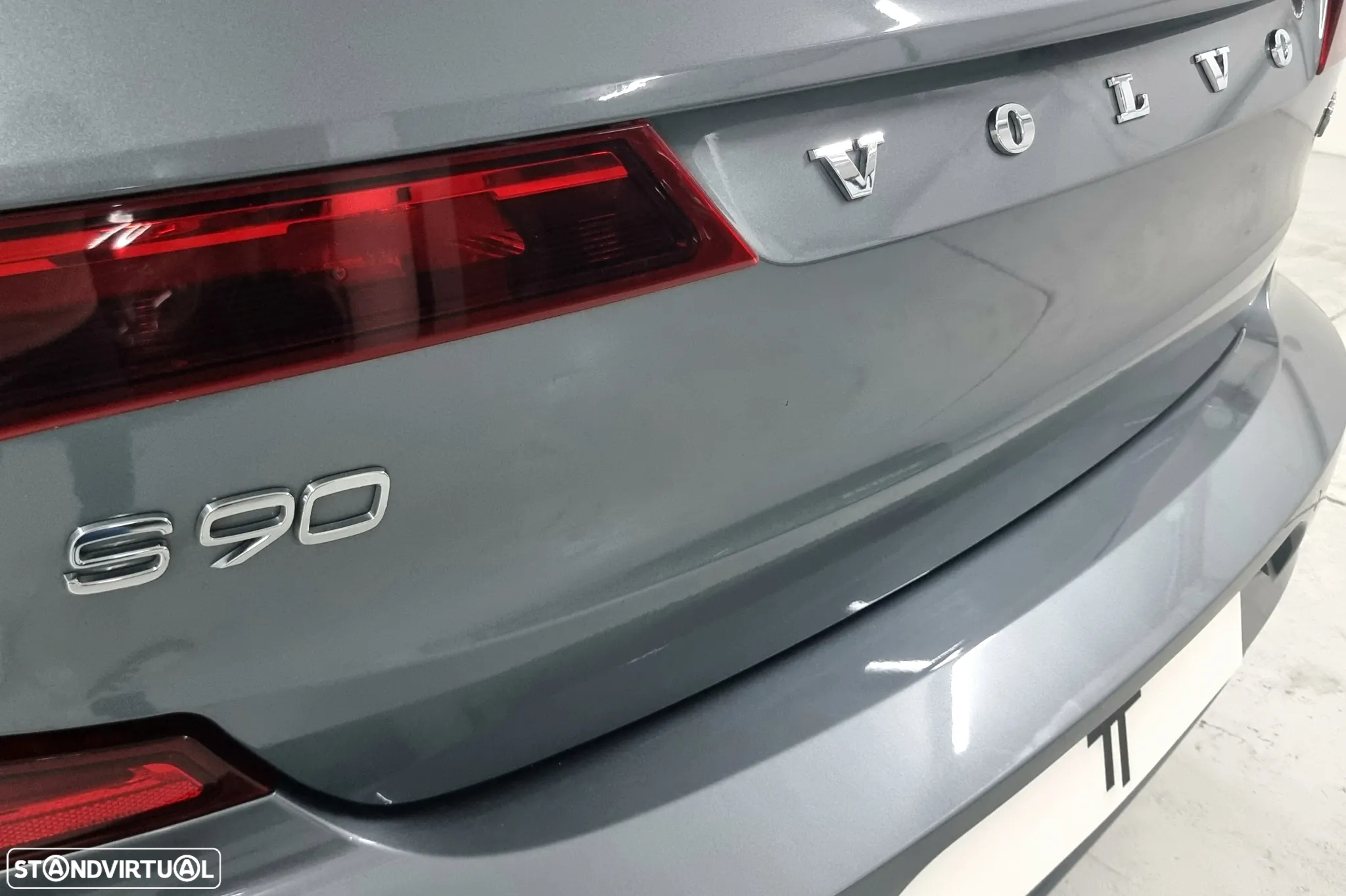 Volvo S90 - 17