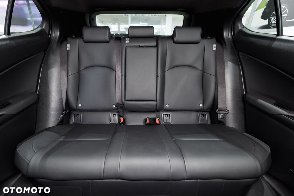 Lexus UX - 23