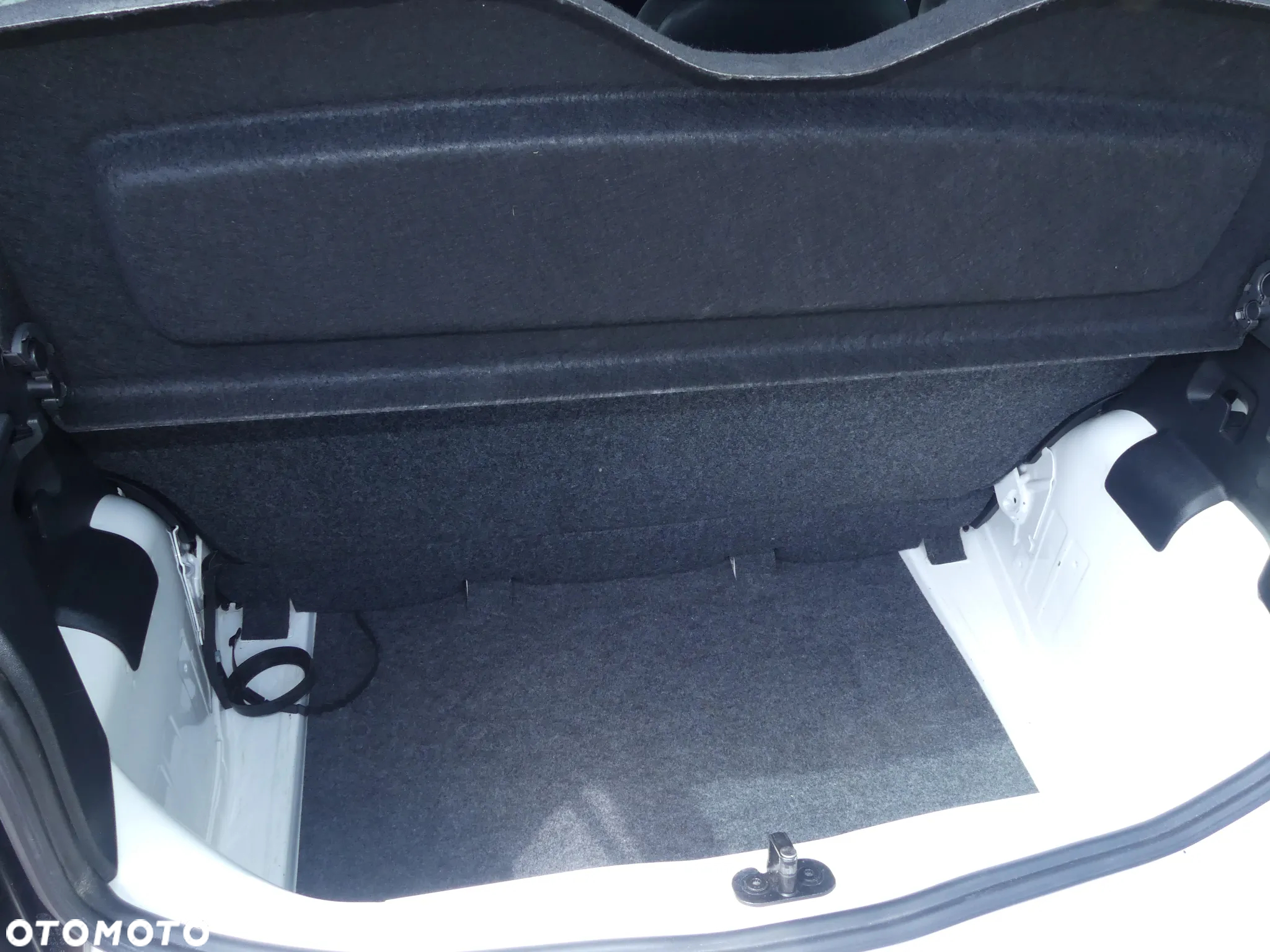 Volkswagen up! 1.0 move - 19