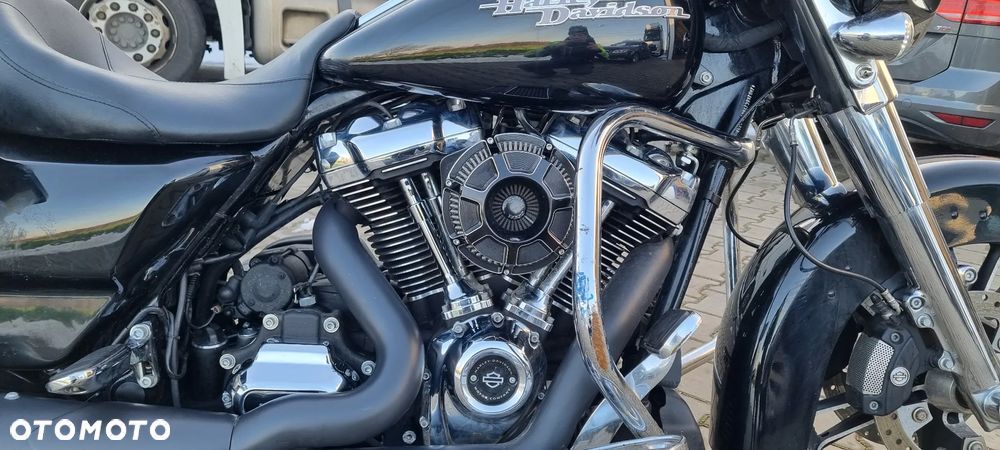 Harley-Davidson FLHXS Special - 10