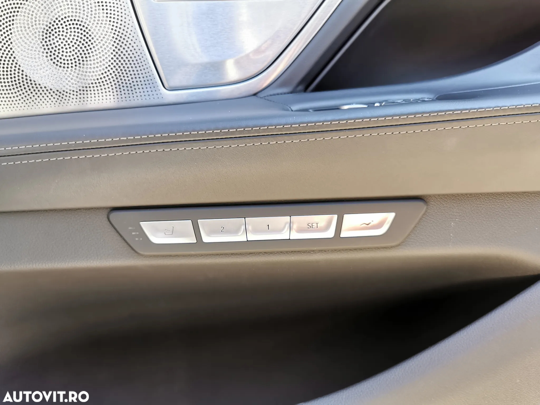BMW Seria 7 - 10