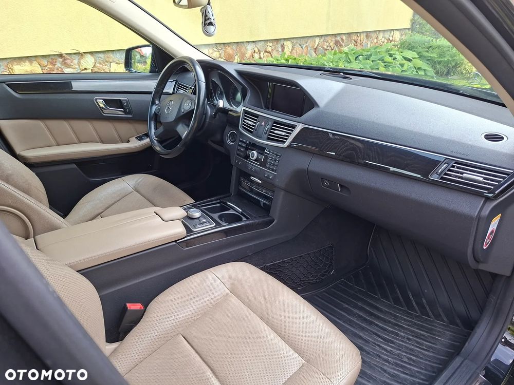 Mercedes-Benz Klasa E 350 CDI 4-Matic BlueEff Avantgarde - 6