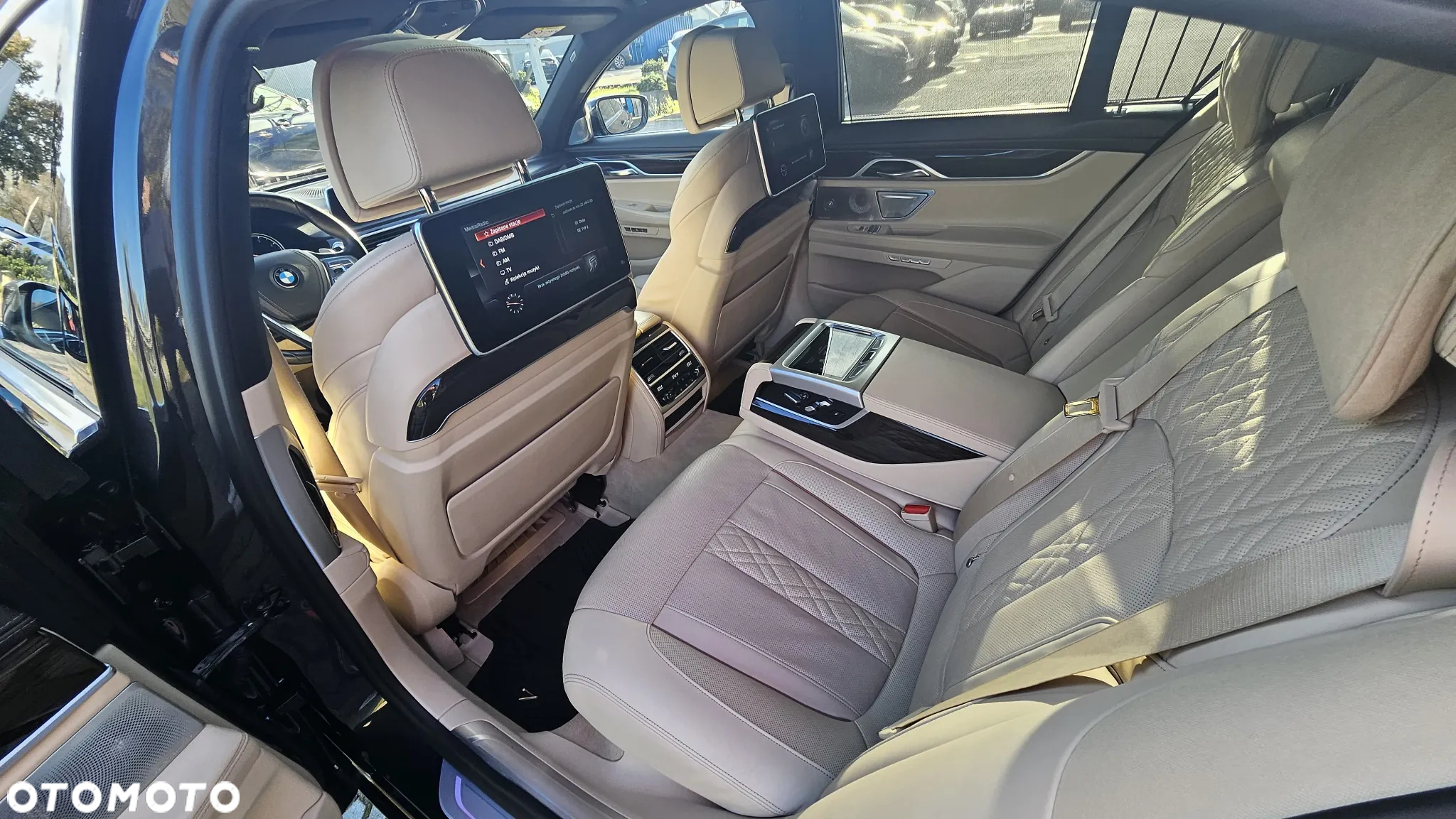 BMW Seria 7 740d xDrive - 10