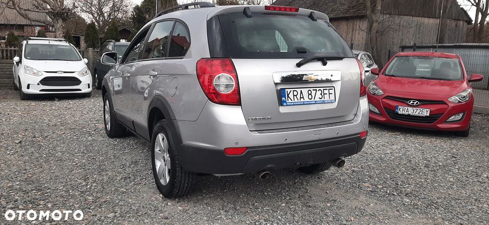 Chevrolet Captiva 2.4 2WD 7 Sitzer LS - 22