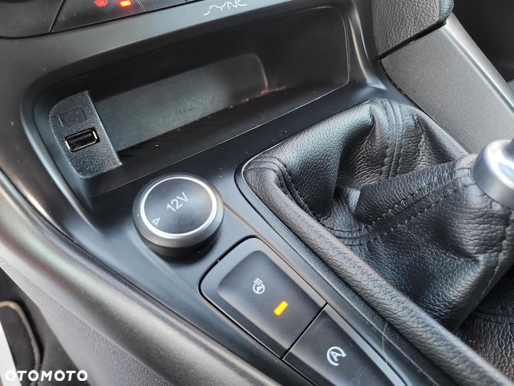 Ford Focus - 22
