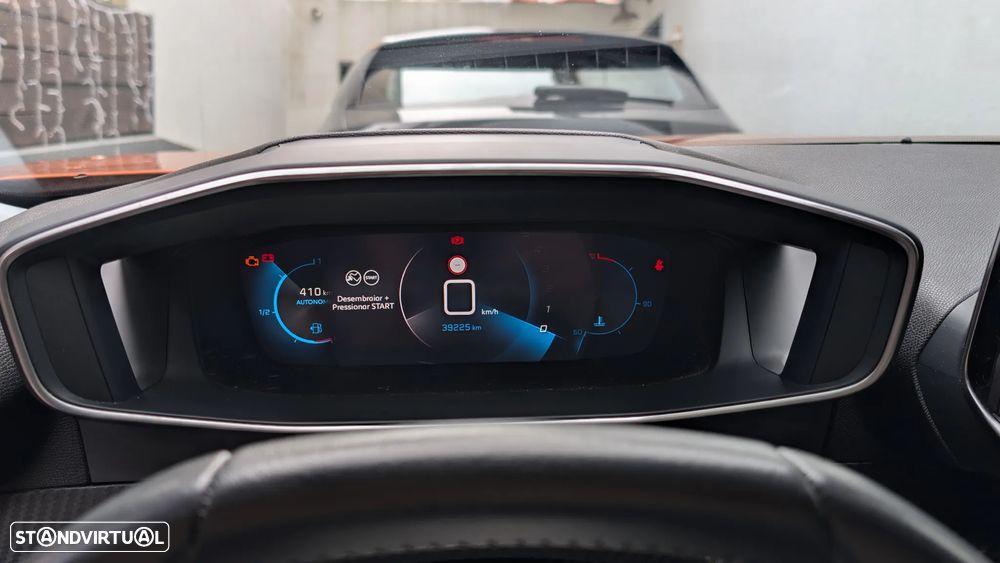 Peugeot 2008 1.2 PureTech Allure Pack - 11