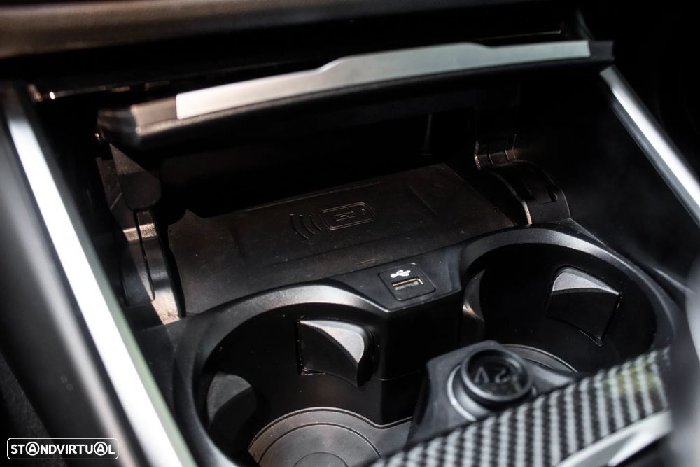 BMW M2 Auto - 29