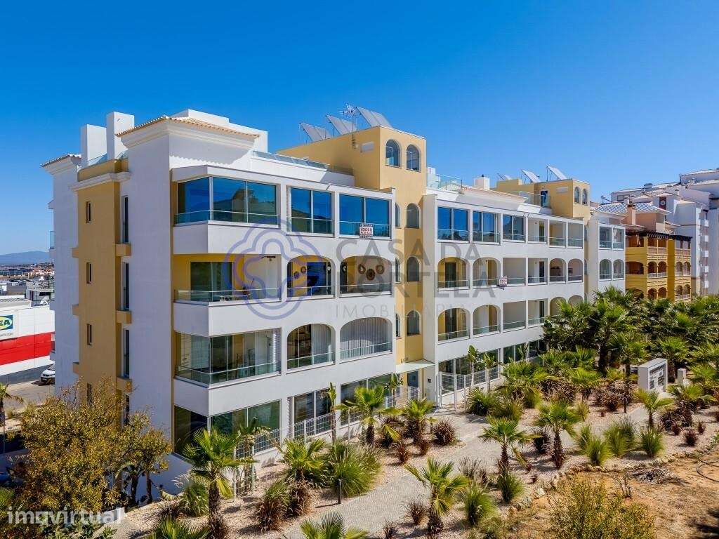 Apartamento T2 Novo com piscina e arrecadação para venda em Lagos - Grande imagem: 2/37