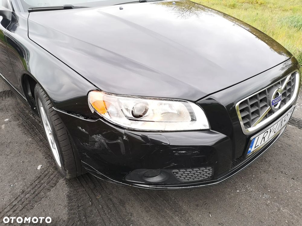 Volvo V70 T4 Momentum - 9