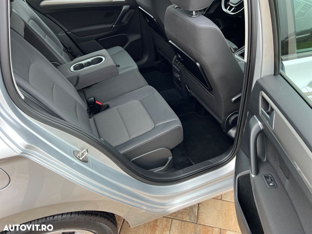 Volkswagen Golf 1.6 TDI BlueMotion Technology Comfortline - 18