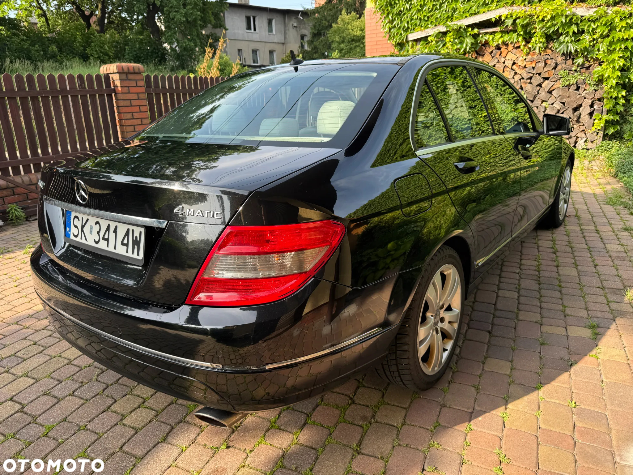 Mercedes-Benz Klasa C 300 Avantgarde 4-Matic - 2
