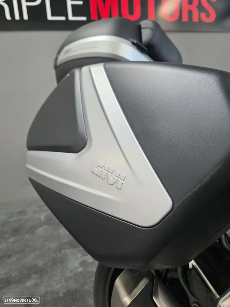 Honda X - 8