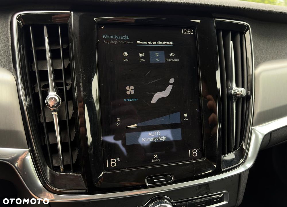 Volvo S90 D4 Momentum - 27