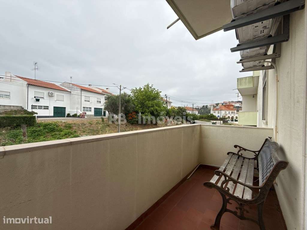 Apartamento T2 Sótão e Jardim em Abrantes - Grande imagem: 4/19