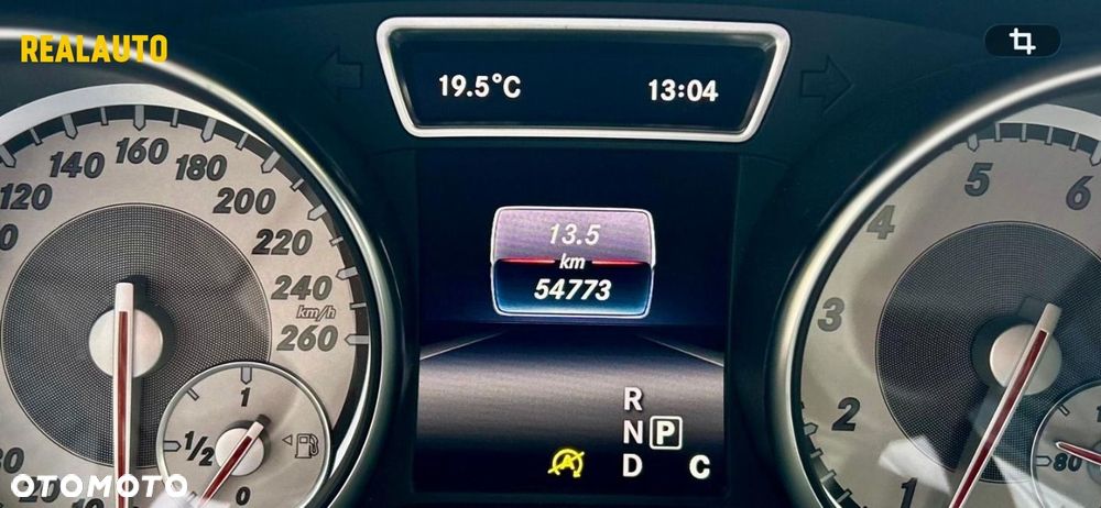 Mercedes-Benz GLA - 29