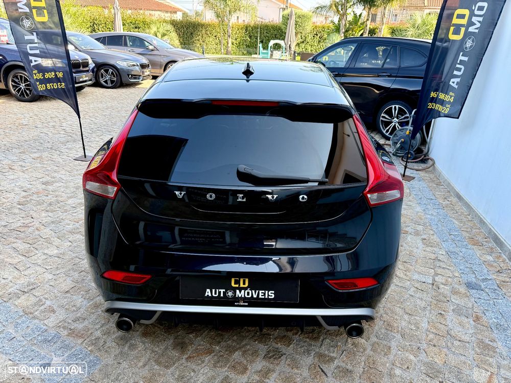 Volvo V40 1.6 D2 R-Design - 19
